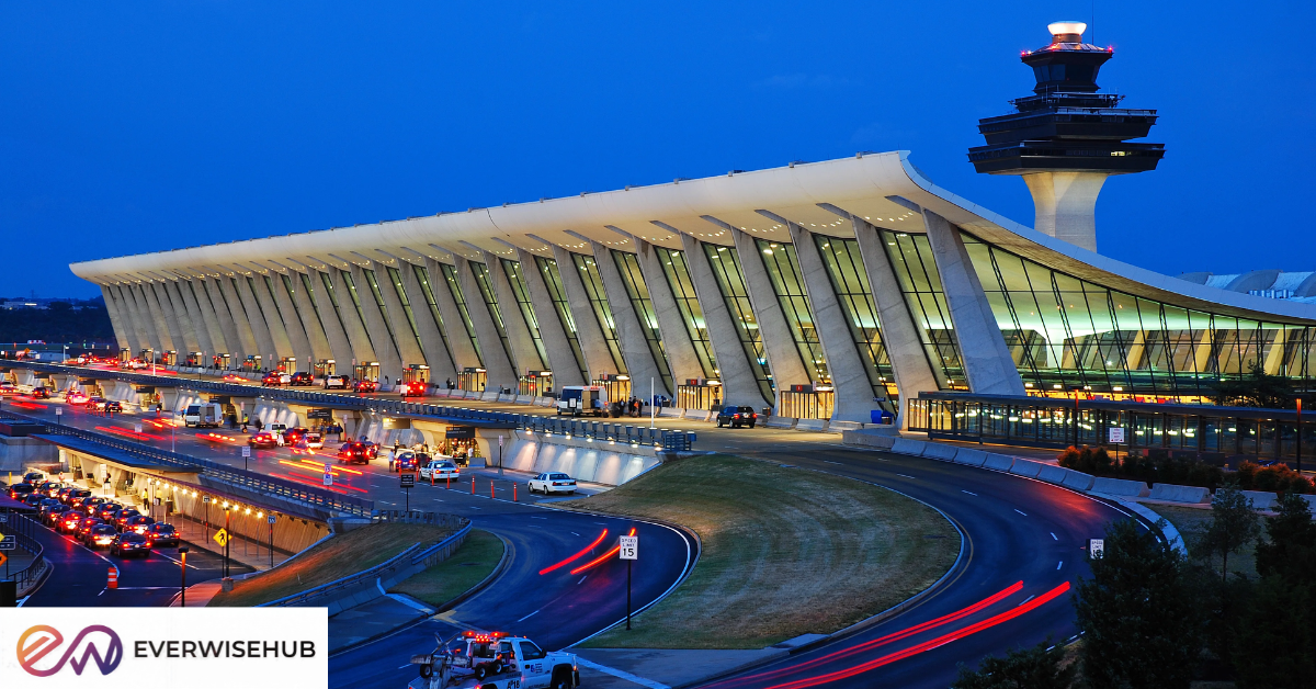 where is dulles airport