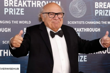 danny devito height